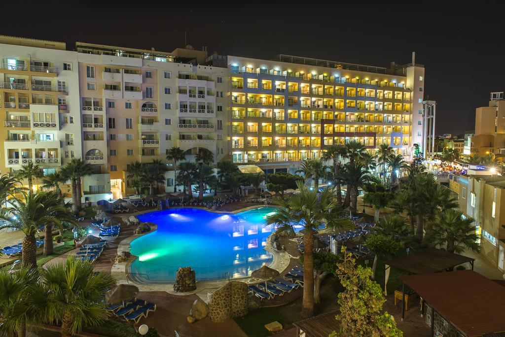 Apartamentos Fenix Beach 滨海罗克塔斯 外观 照片