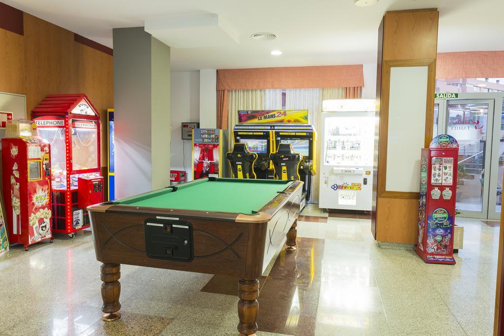 Apartamentos Fenix Beach 滨海罗克塔斯 外观 照片