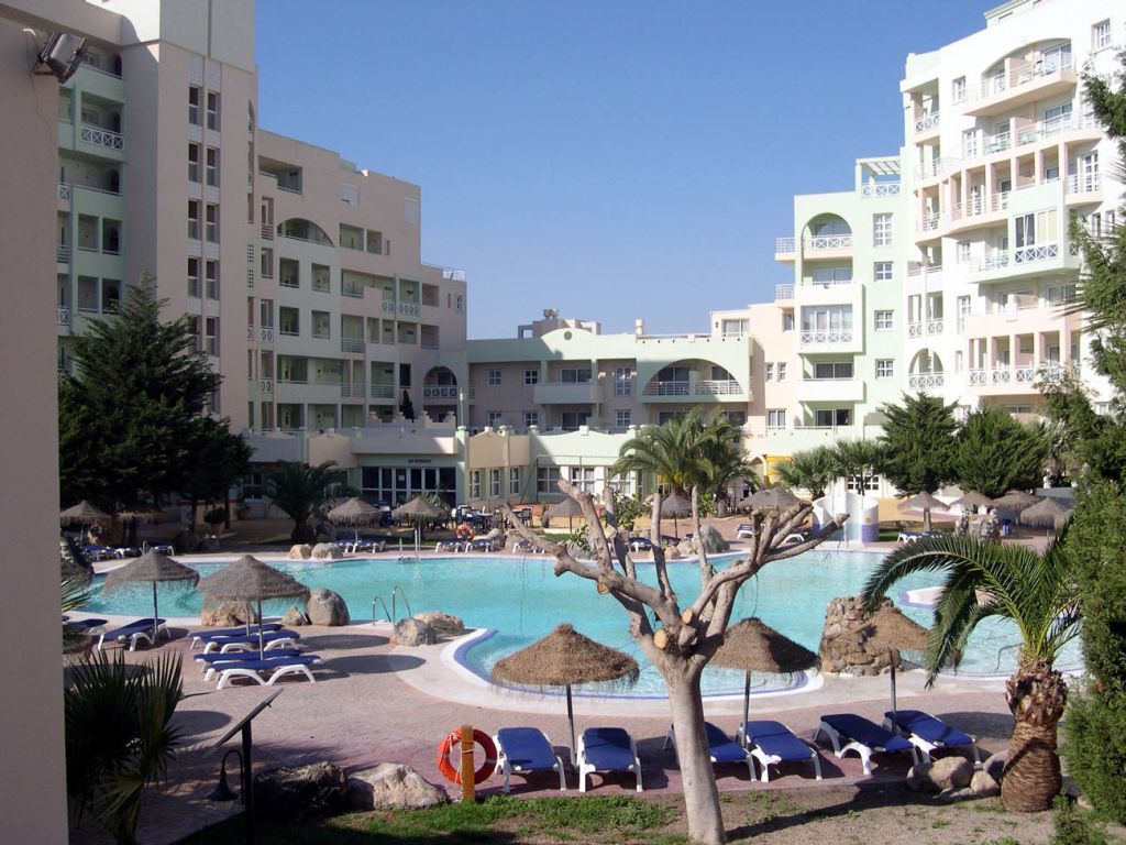 Apartamentos Fenix Beach 滨海罗克塔斯 外观 照片