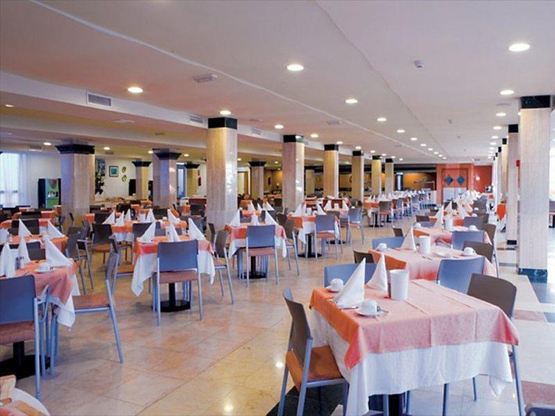 Apartamentos Fenix Beach 滨海罗克塔斯 外观 照片