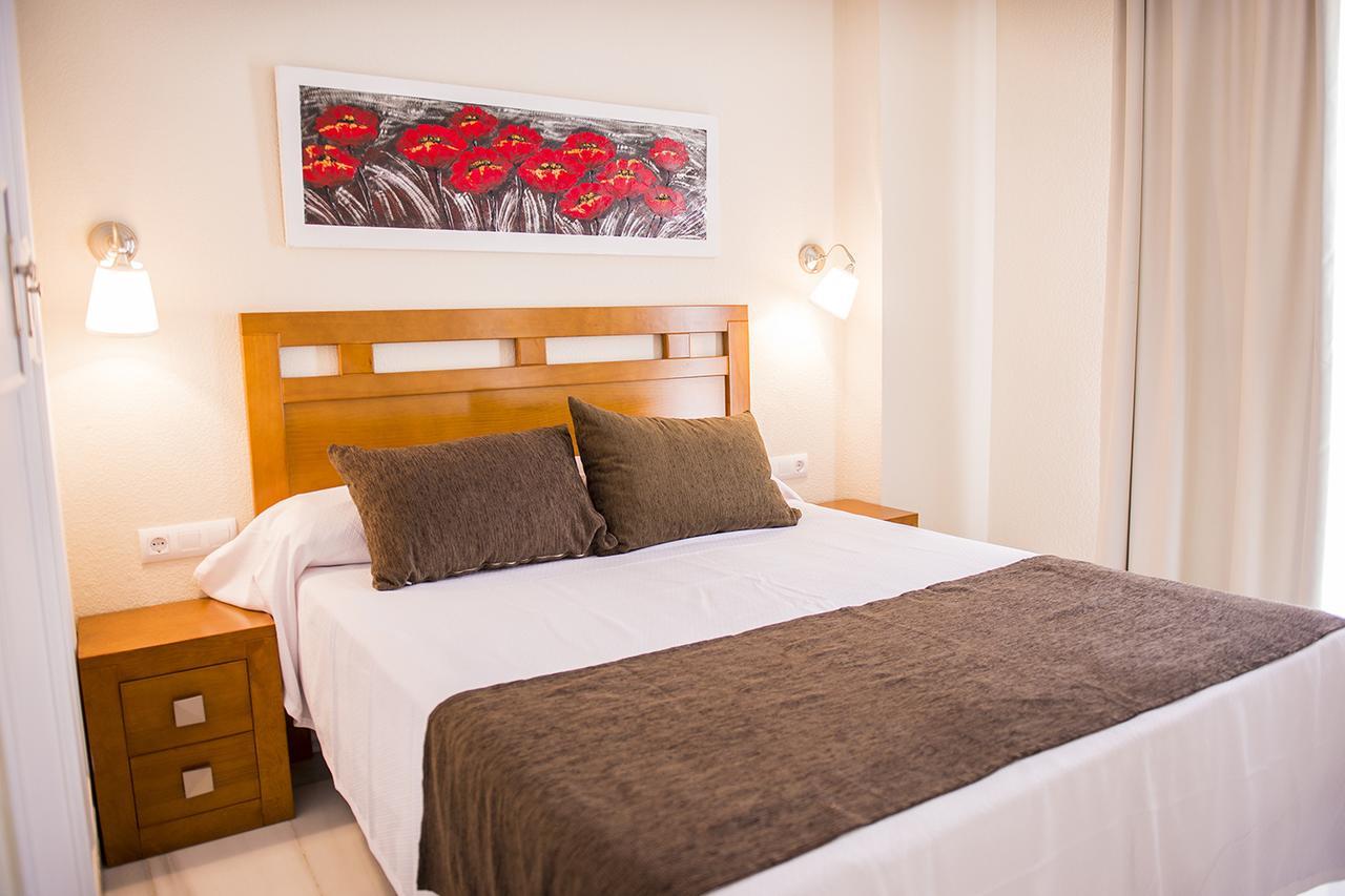 Apartamentos Fenix Beach 滨海罗克塔斯 外观 照片